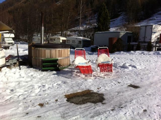 Camping Schonblick Im Saas-Tal Hotell Eksteriør bilde